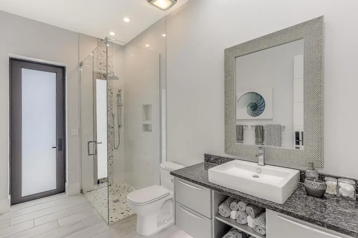 624 Seagrape Drive Holiday home *