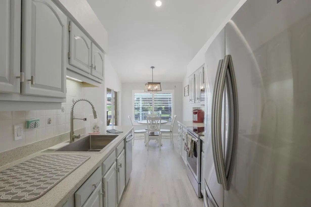 Holiday home 1069 Ruppert Road *