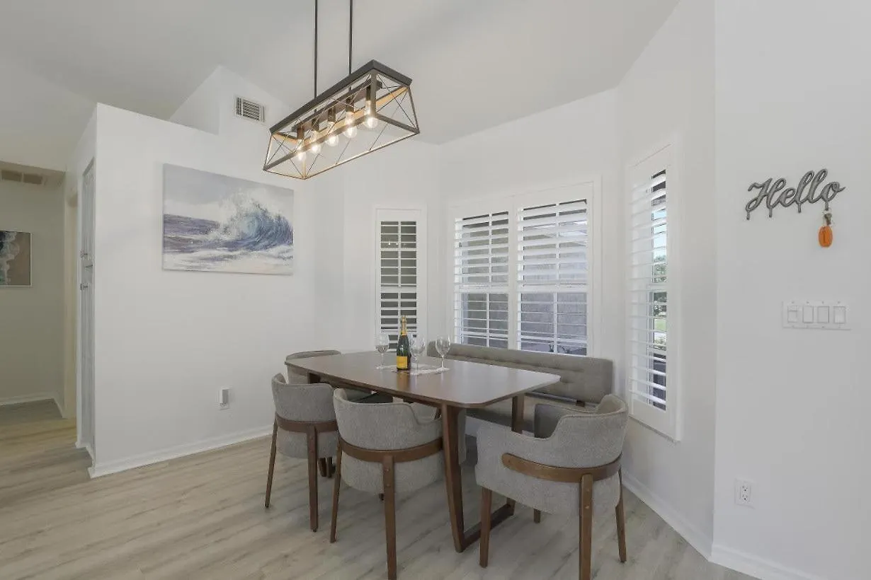 Holiday home 1069 Ruppert Road *