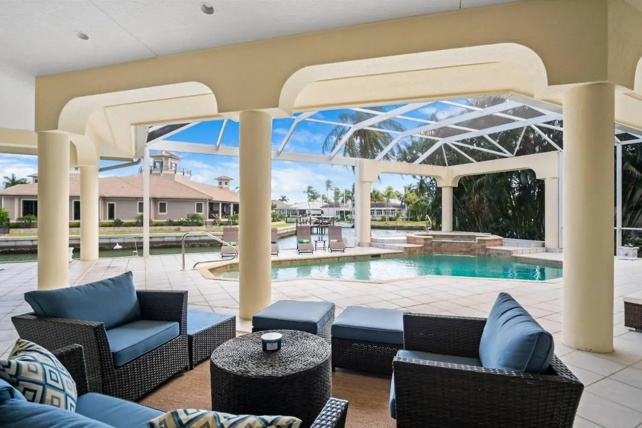 851 Eubanks Ct Marco Island