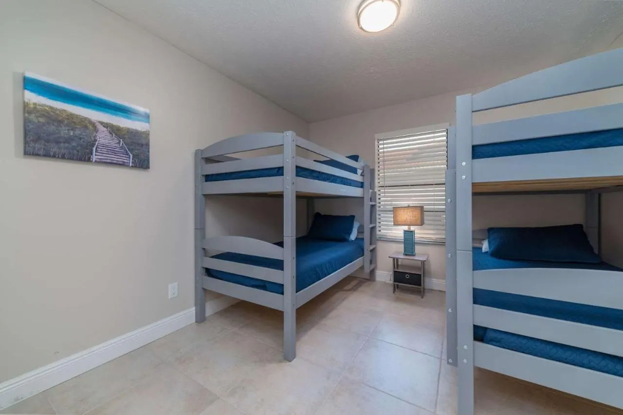Valley Avenue Getaway With Pool Holiday home Marco Island