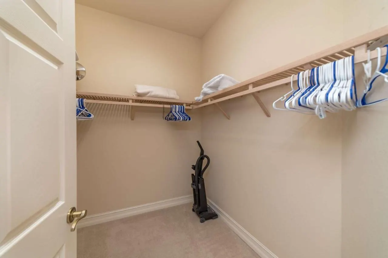 331 Waterleaf Ct