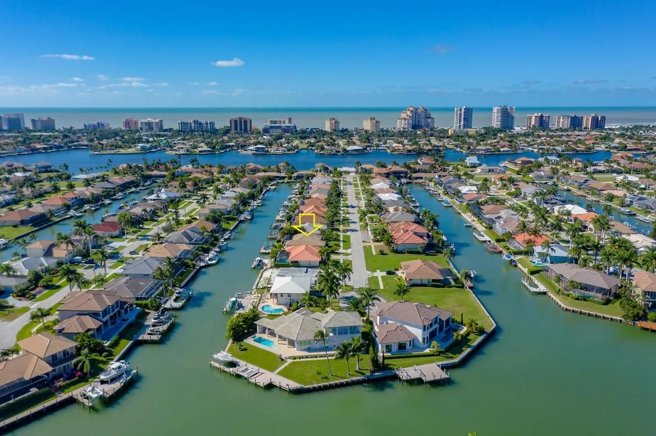 Holiday home Gorgeous Waterfront 3 Bed With Quick Access To Gulf!! *