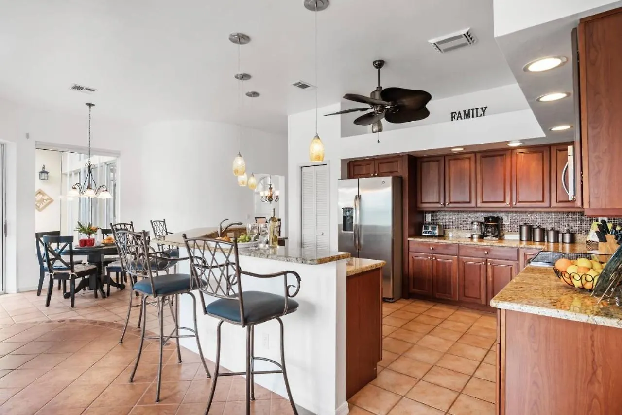Manatee Manor Holiday home *