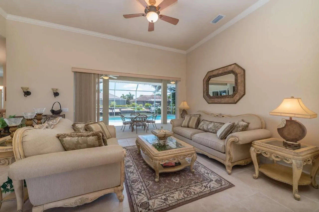 331 Waterleaf Ct Marco Island