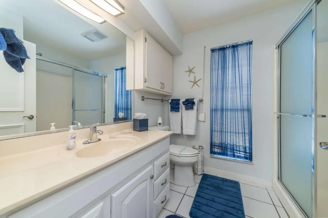 916 Loyalty Ave Holiday home