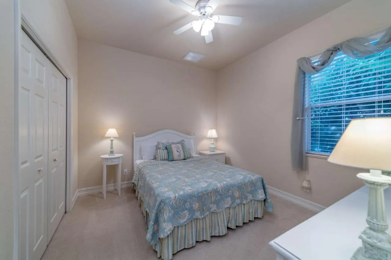 331 Waterleaf Ct Holiday home *