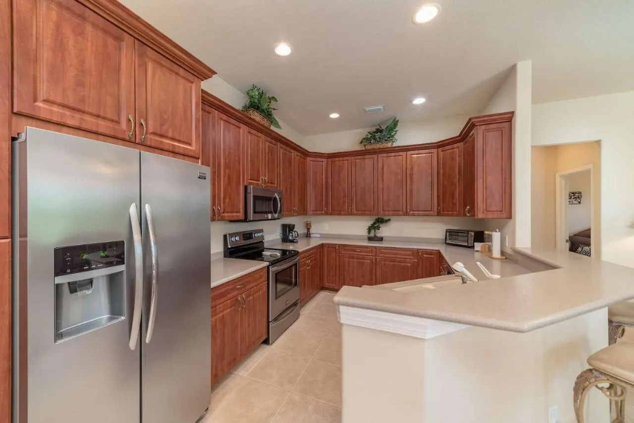 331 Waterleaf Ct Holiday home