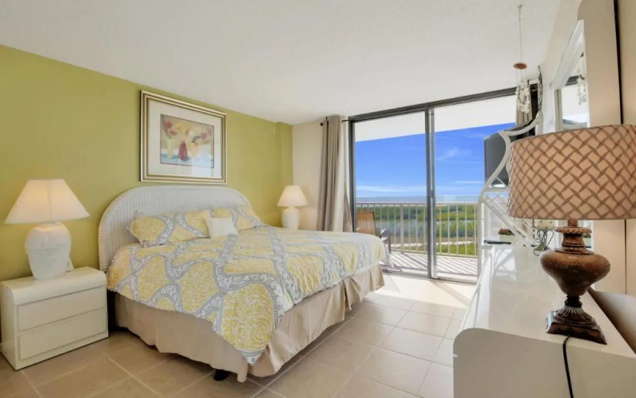 Gulf Views From Private Balcony Overlooks Popular Tigertail Preserve Marco Island