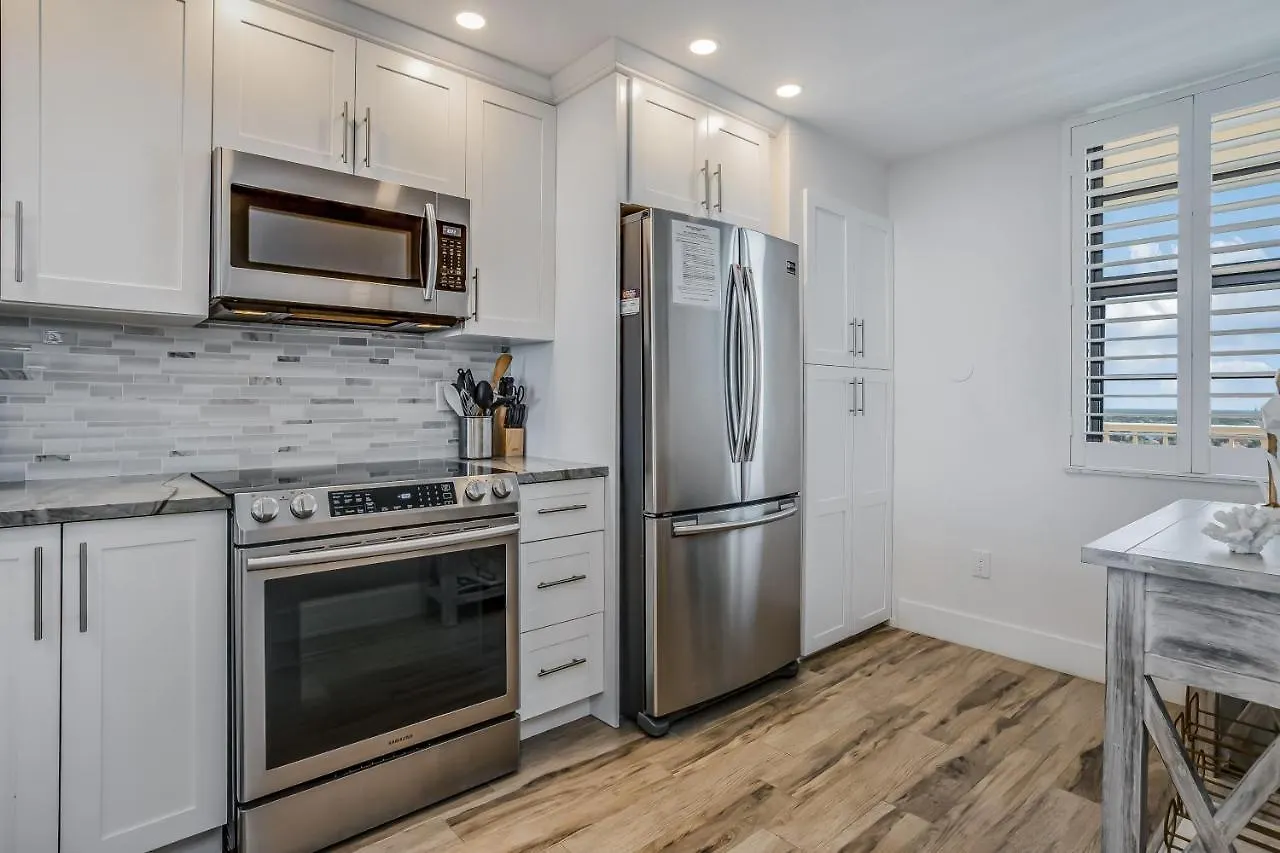 Sunset Dreams Apartment