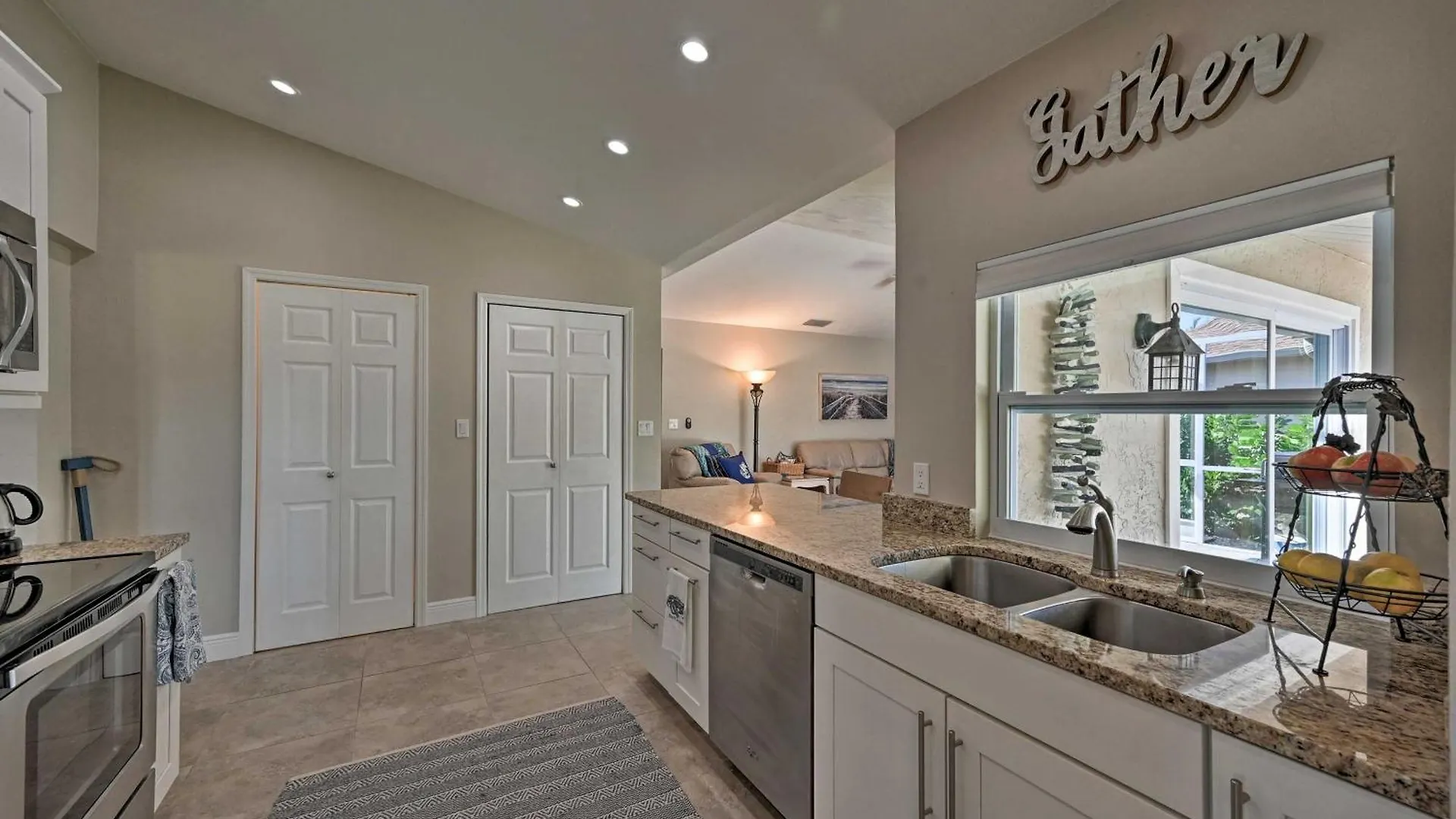 Holiday home Sunny Oasis Less Than 2 Miles To Beach! Marco Island