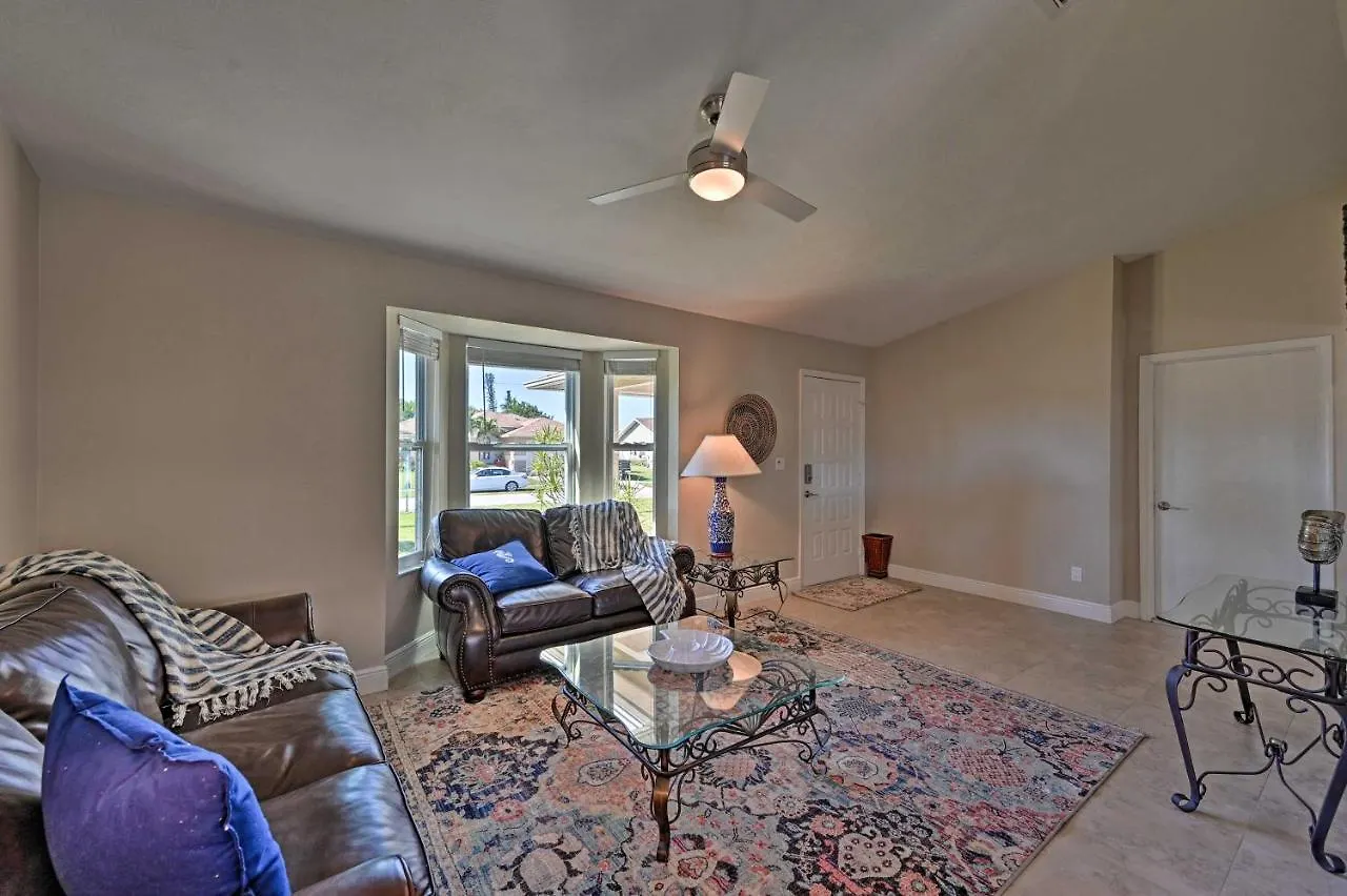 Holiday home Sunny Oasis Less Than 2 Miles To Beach! *