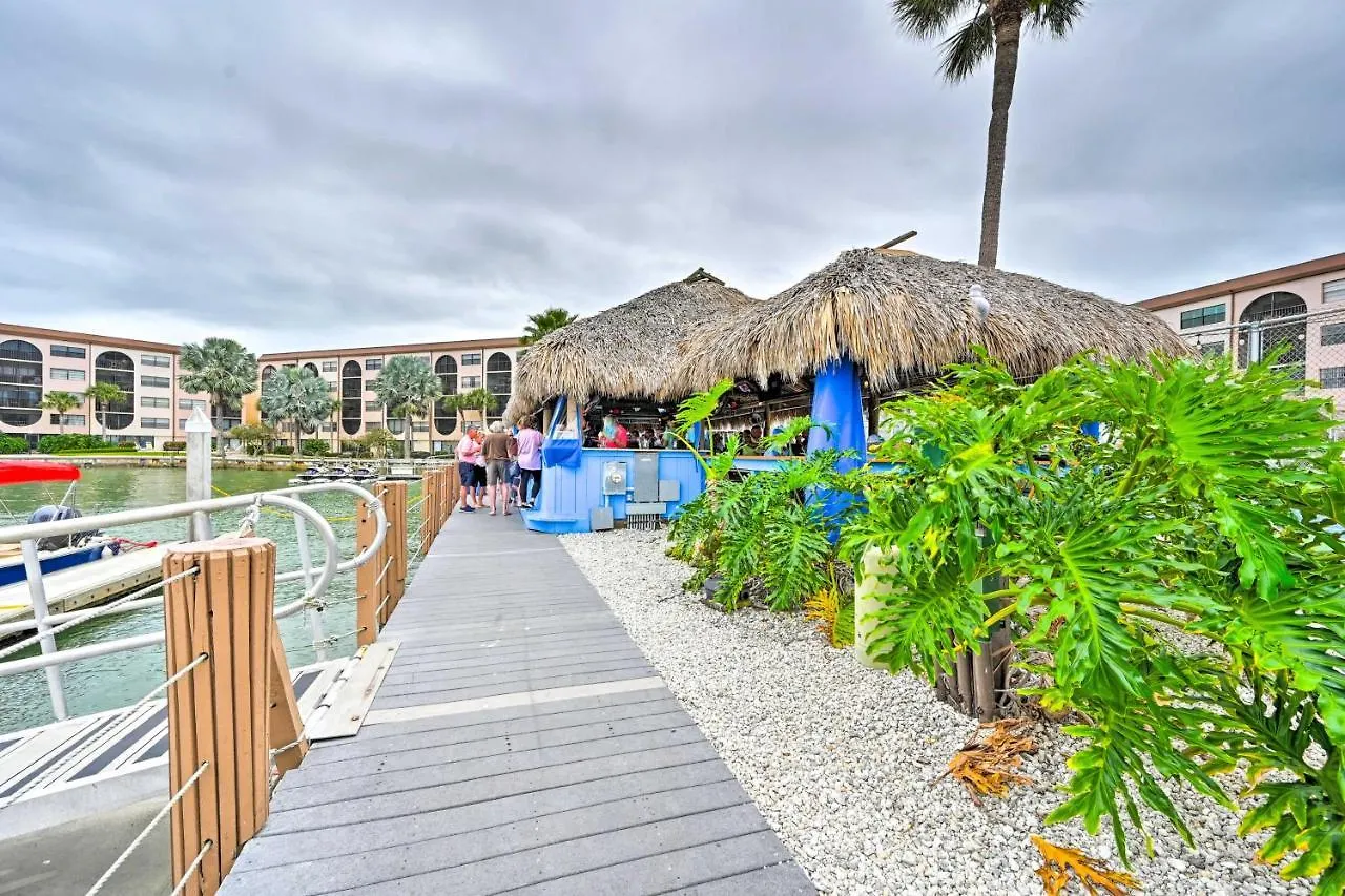 Apartment Waterfront With Pool And Hot Tub! Marco Island
