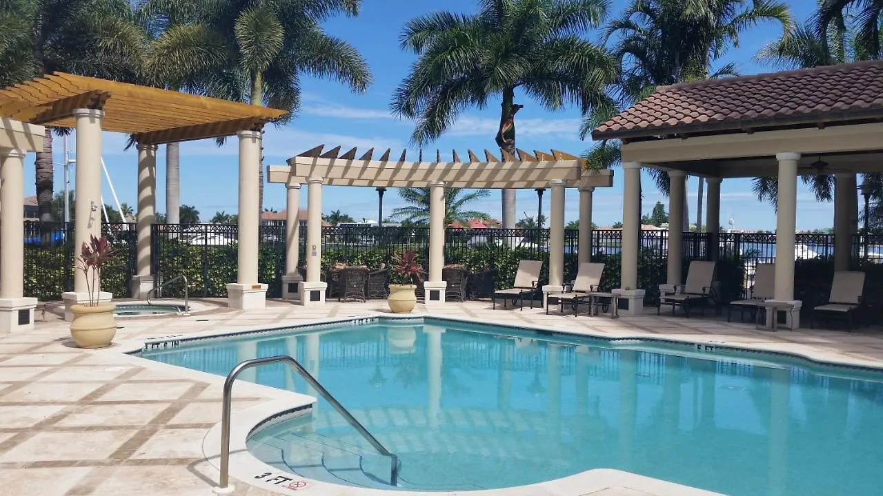 Luxury 3 Bed At Popular Esplanade Overlooking Smokehouse Bay Holiday home Marco Island