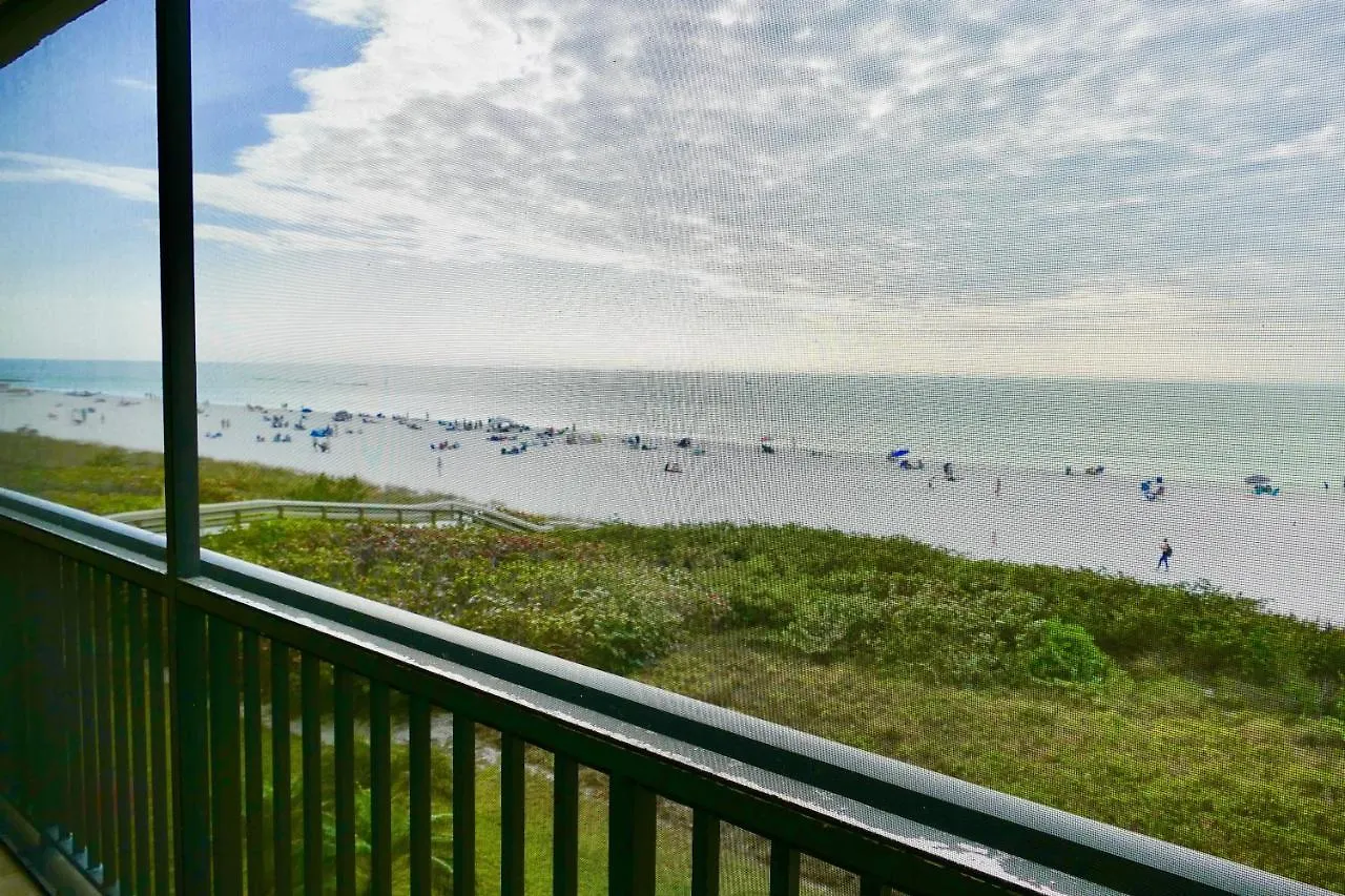 2 Bed South End Beachfront At Popular Seawinds Holiday home Marco Island
