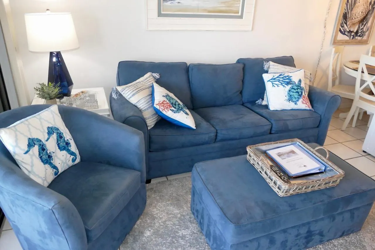 2 Bed South End Beachfront At Popular Seawinds Marco Island