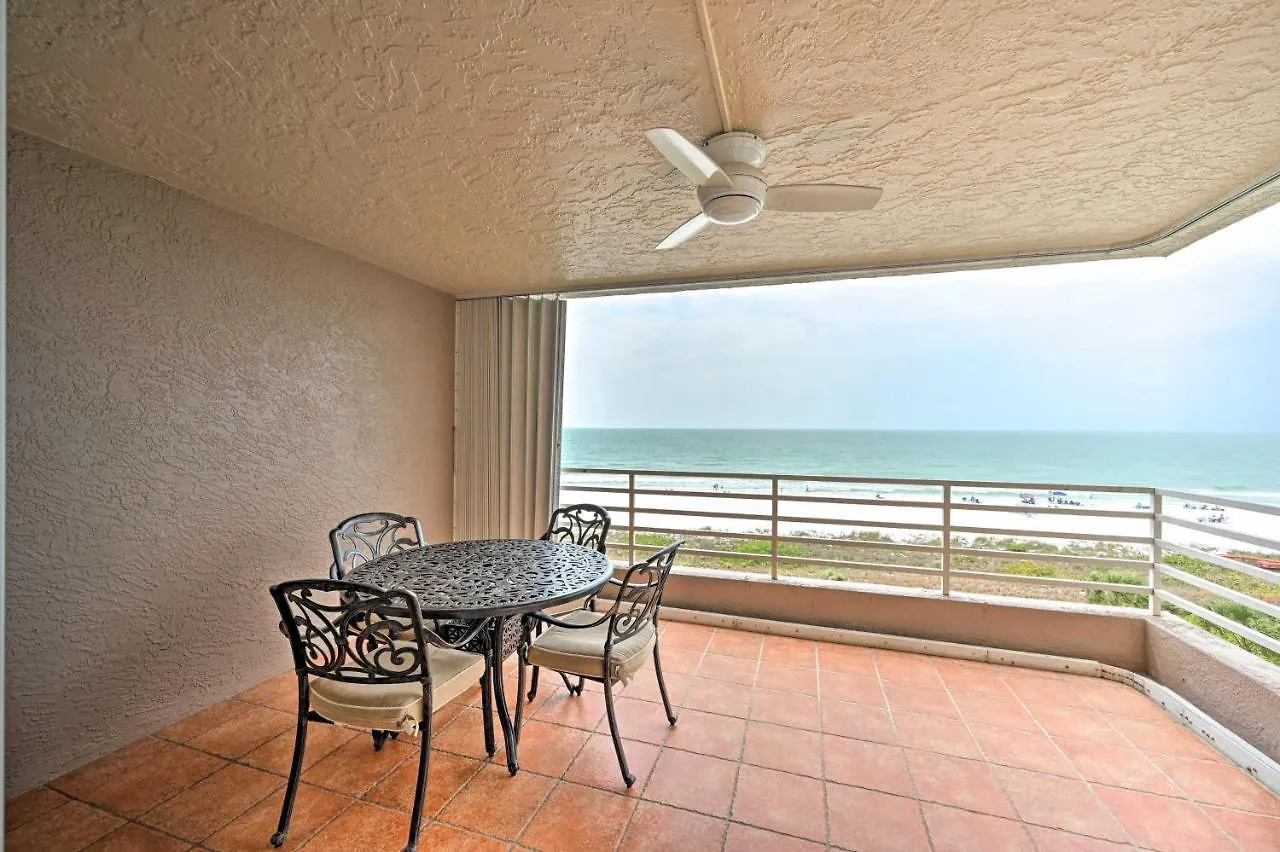 Apartment Oceanfront Escape With Access! *