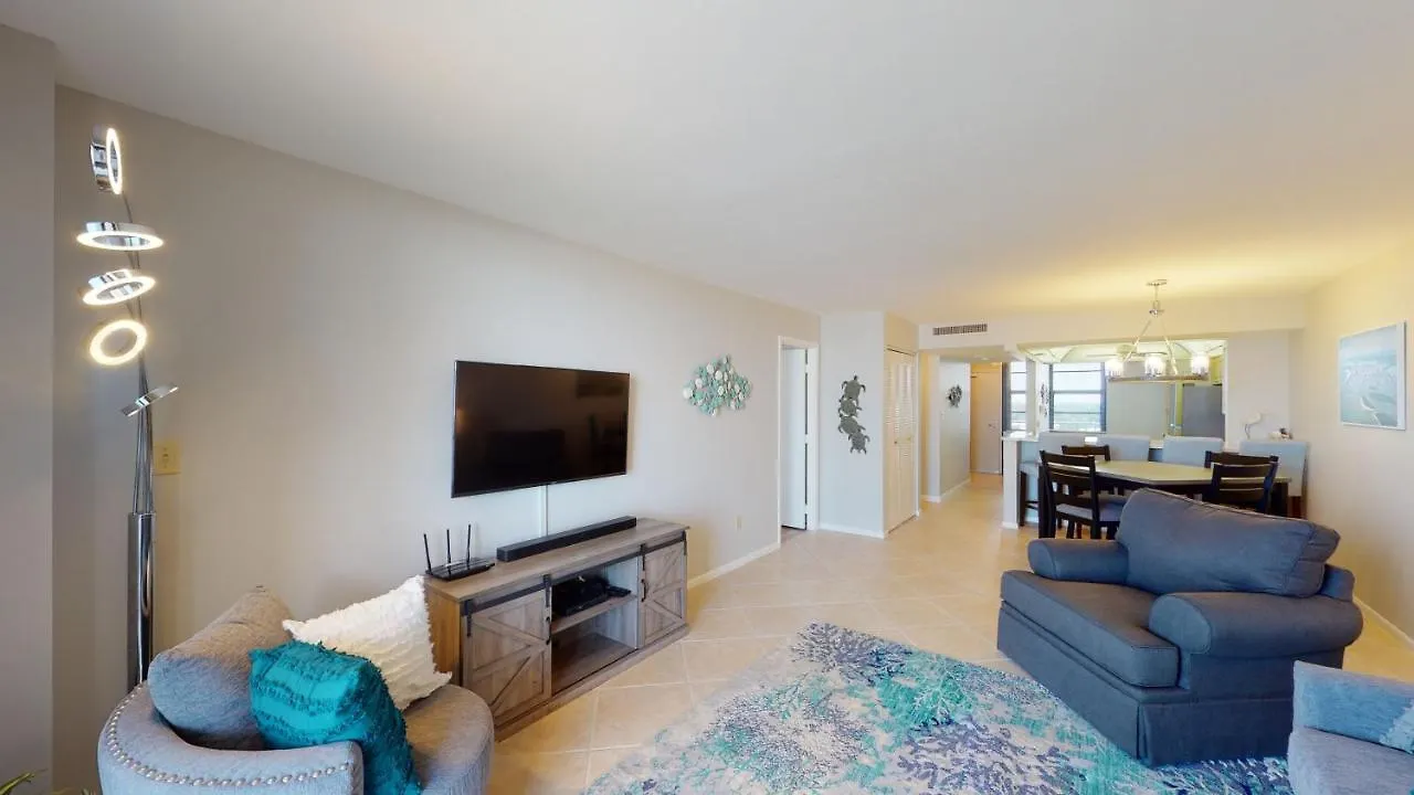 South Seas Tower 3 #1005 - Beachfront 2/2 Long Views! Holiday home *