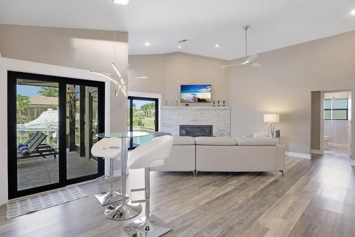 1260 Mimosa Court *