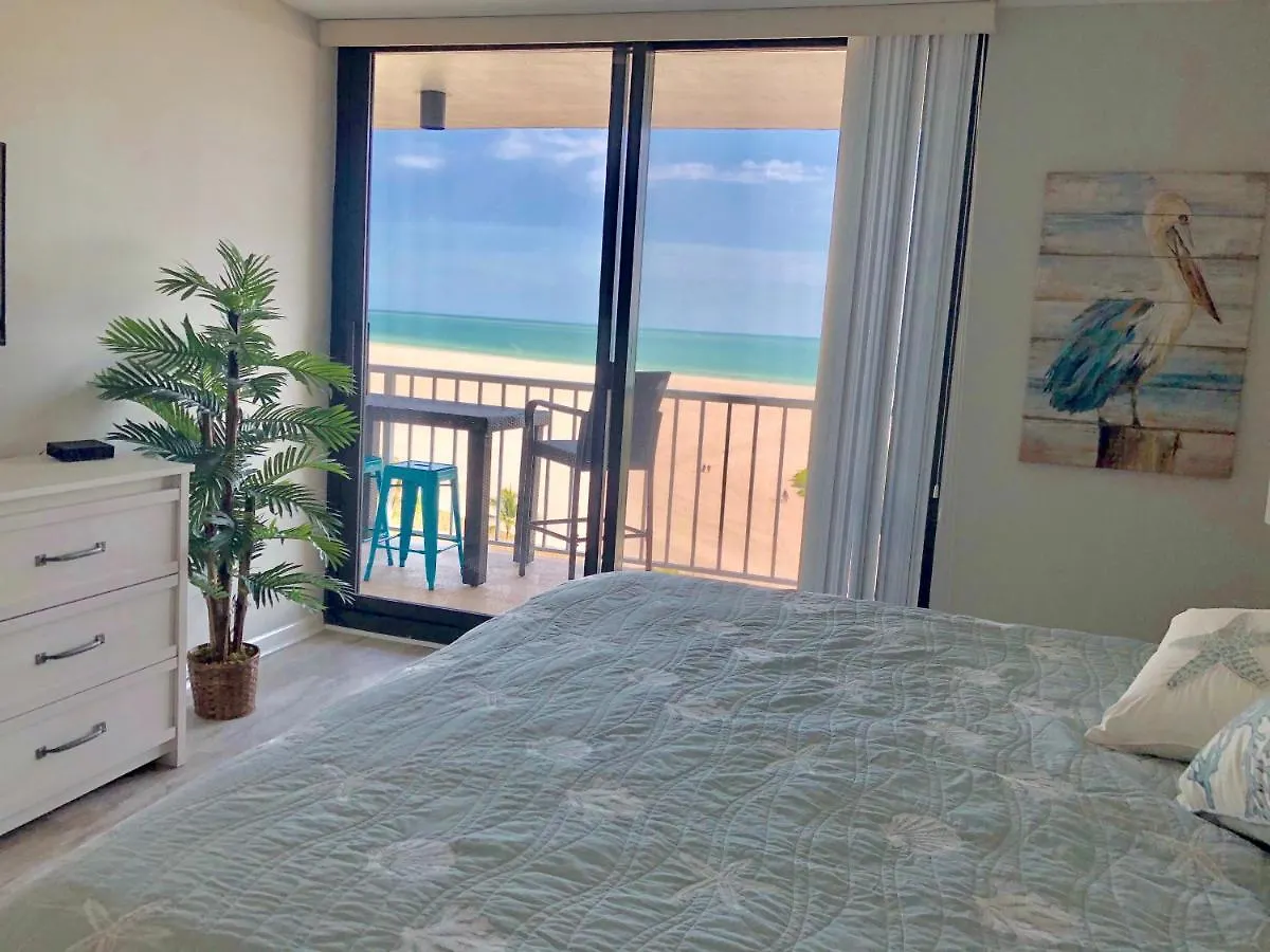 South Seas Tower 3 #1005 - Beachfront 2/2 Long Views! Holiday home Marco Island