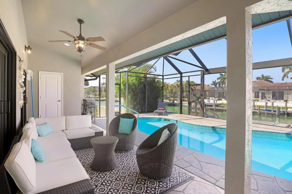 1260 Mimosa Court Holiday home *