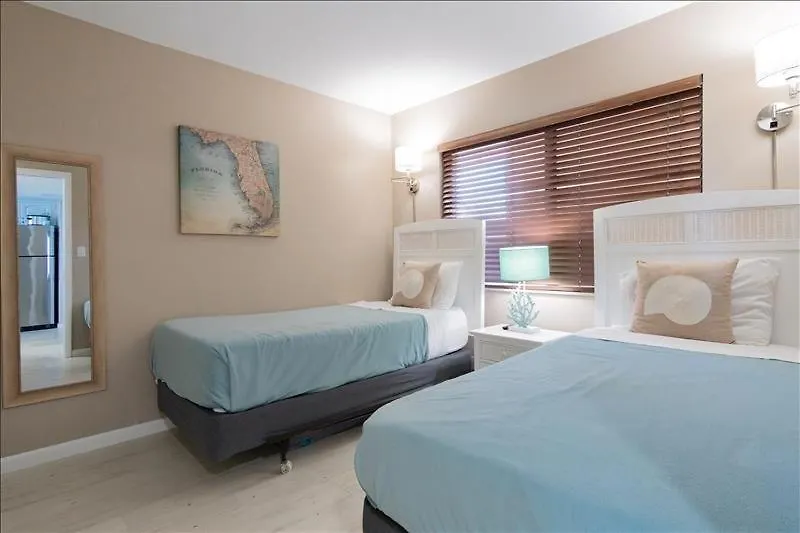 Seawin 1704 - Sea Winds Apartment Marco Island