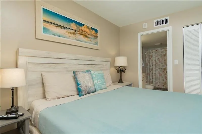 Seawin 1704 - Sea Winds Apartment Marco Island