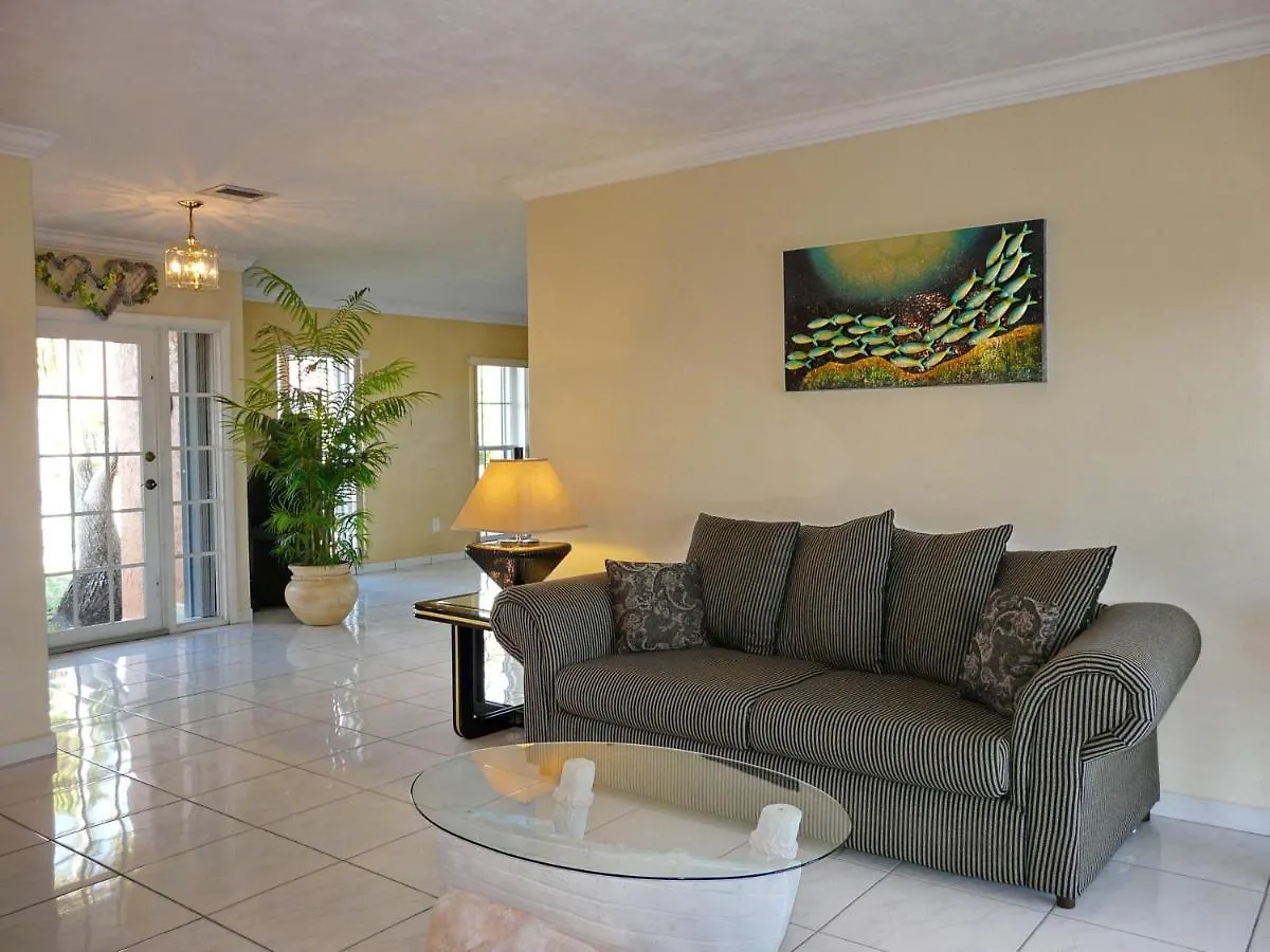 1171 Mulberry Court Holiday home Marco Island