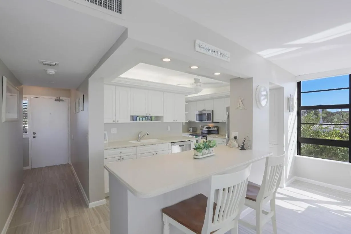 South Seas Tower 4-206 Holiday home