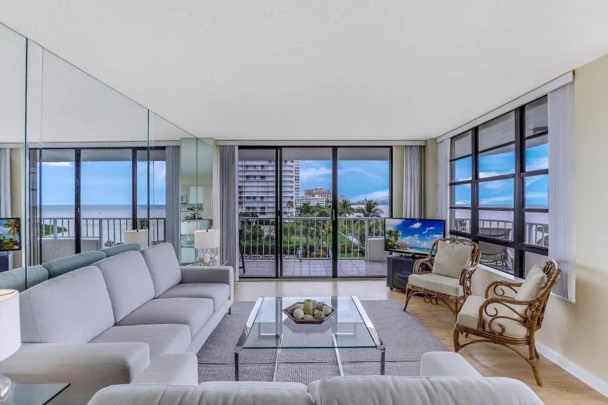 South Seas Tower 3-411 *