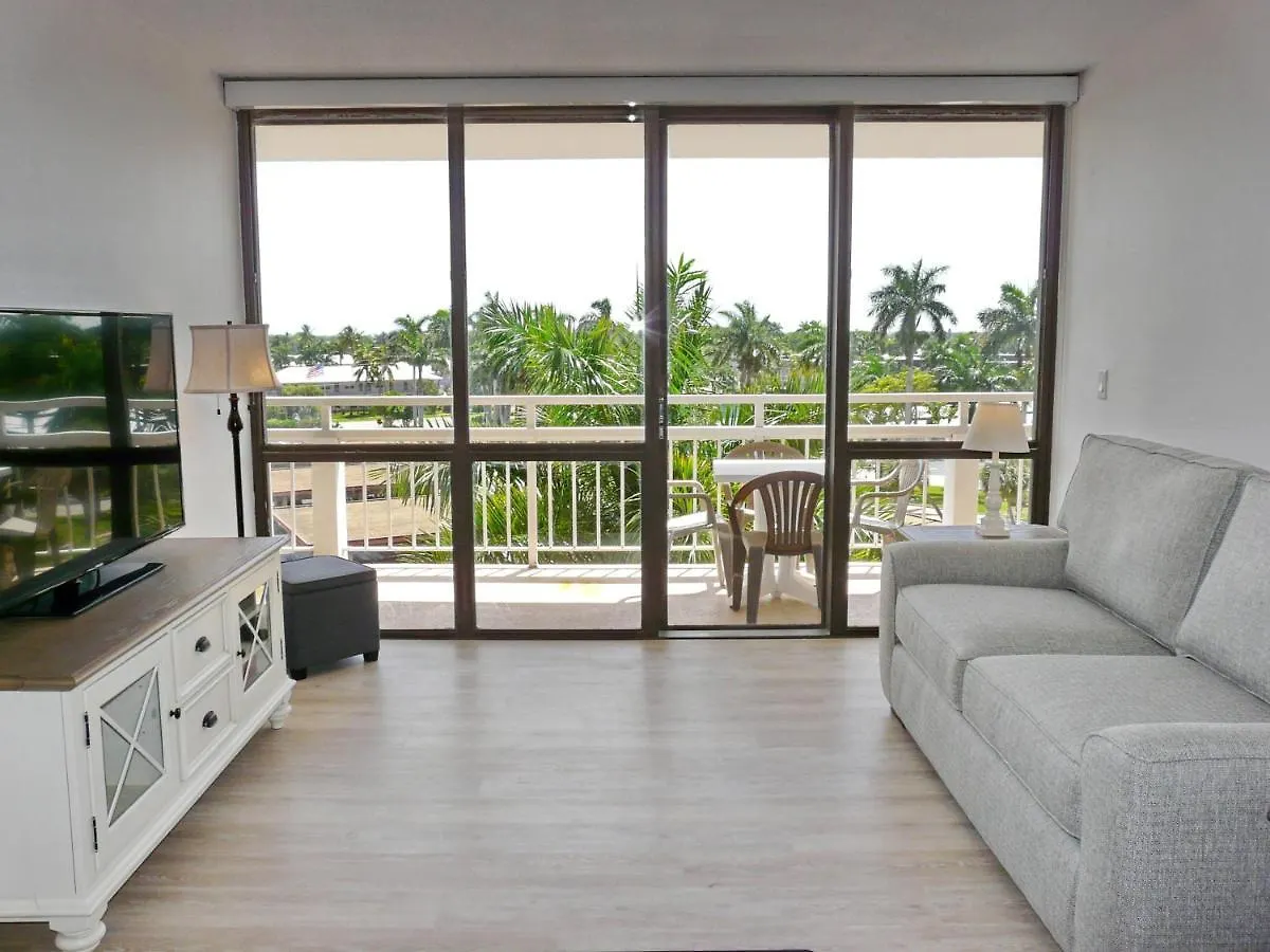Tradewinds 512 Holiday home *