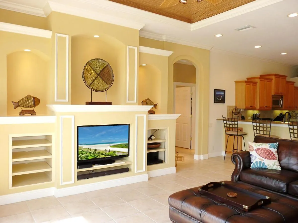 961 Hyacinth Court