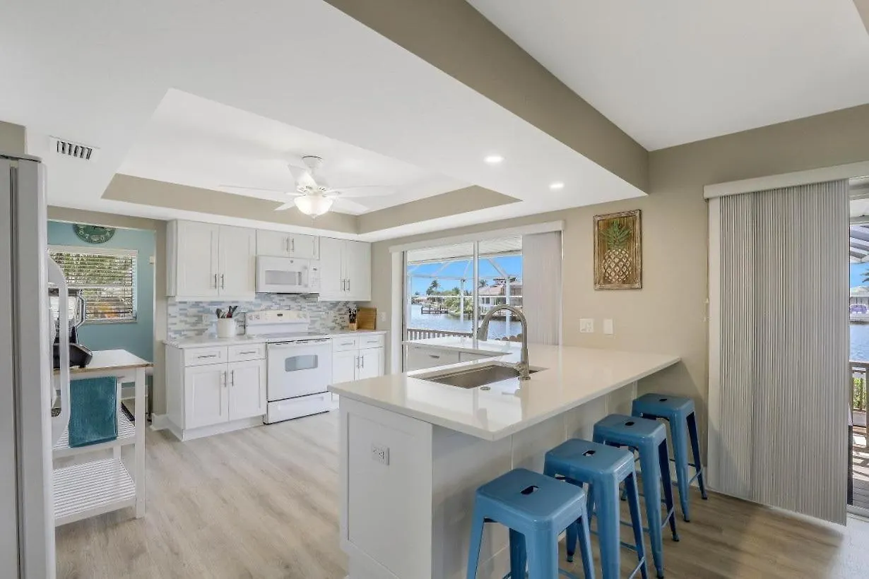 1585 Jamaica Court Holiday home *