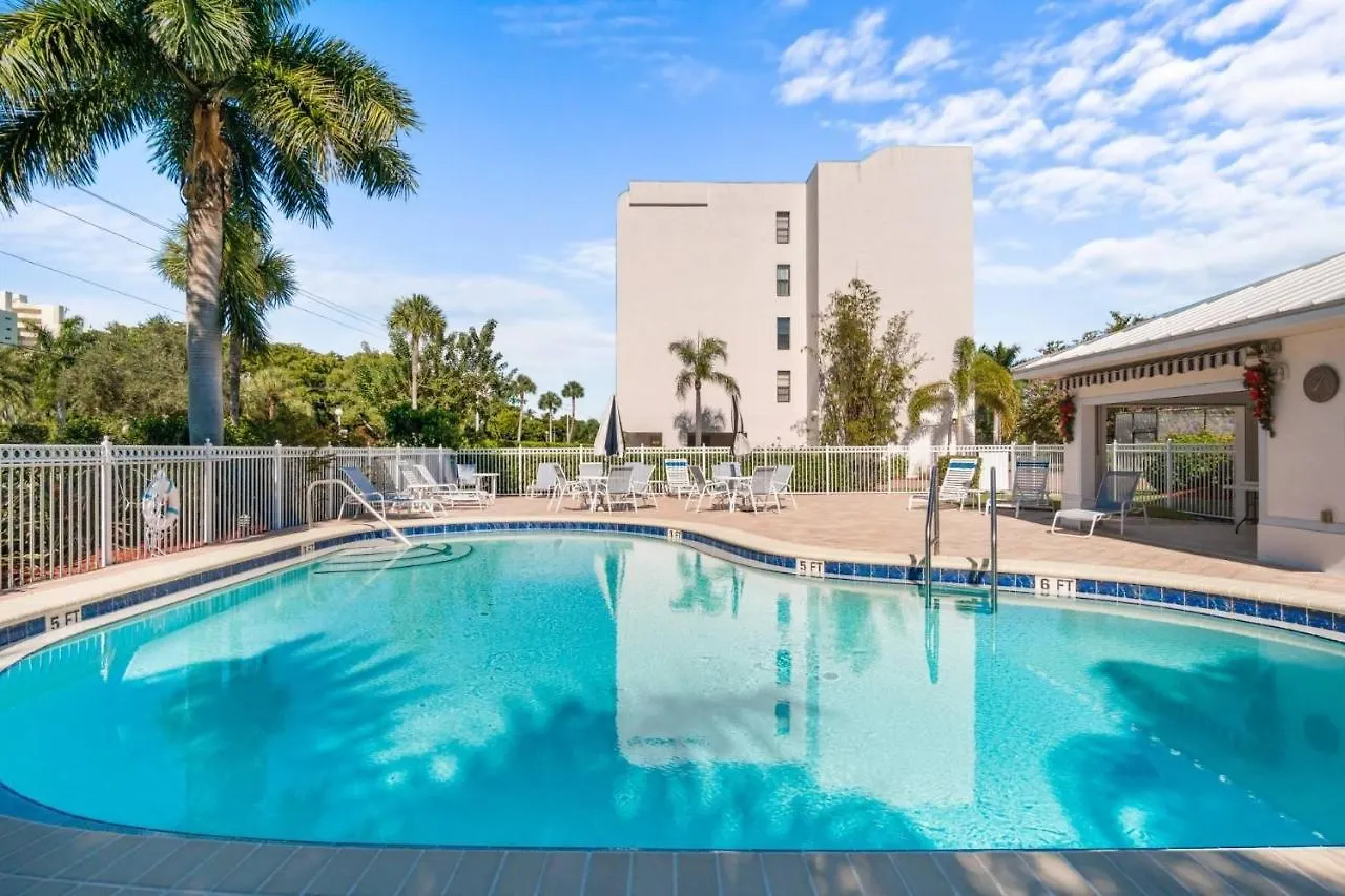 Grandview 204 * Marco Island