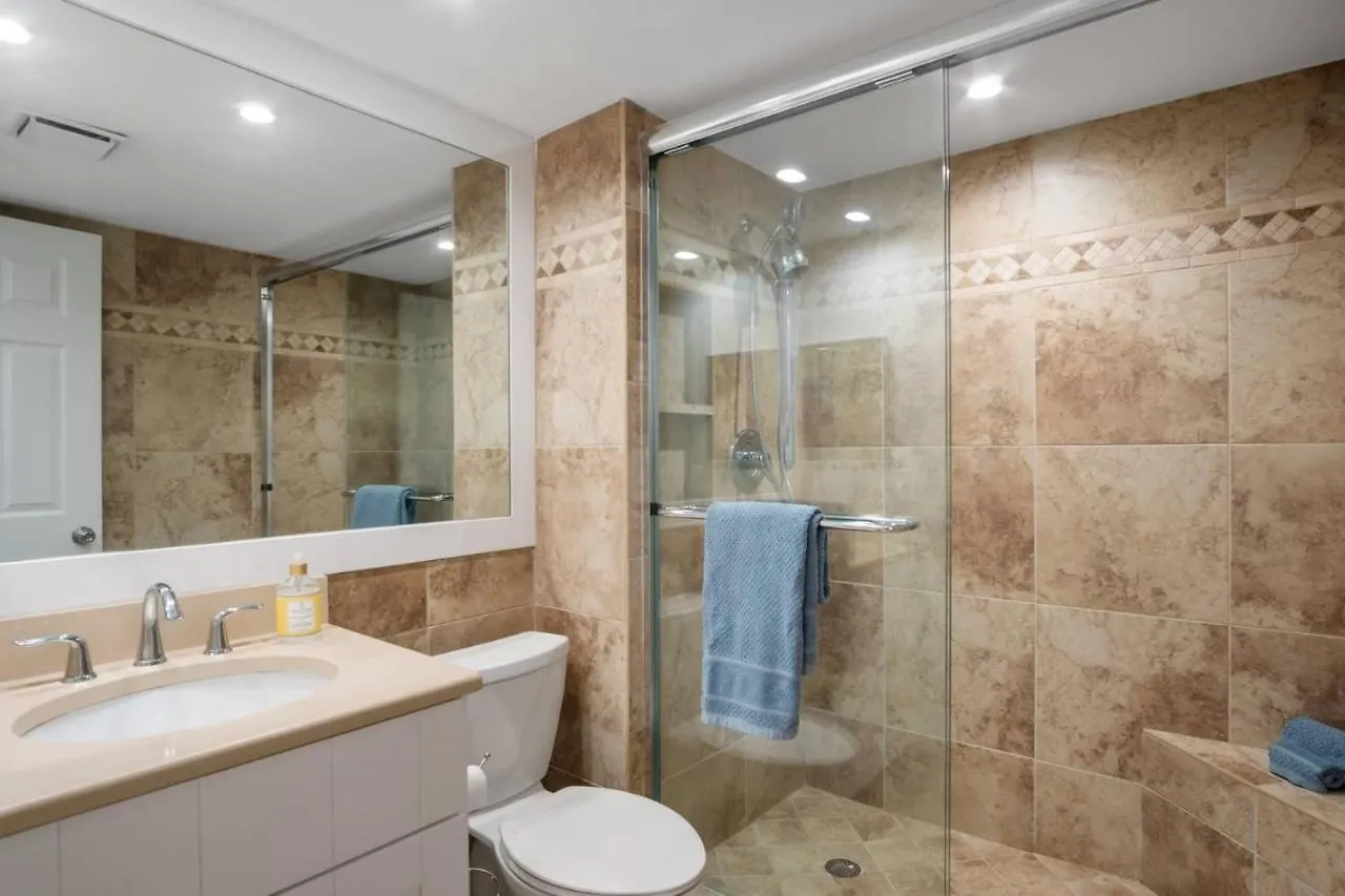 Holiday home Grandview 204