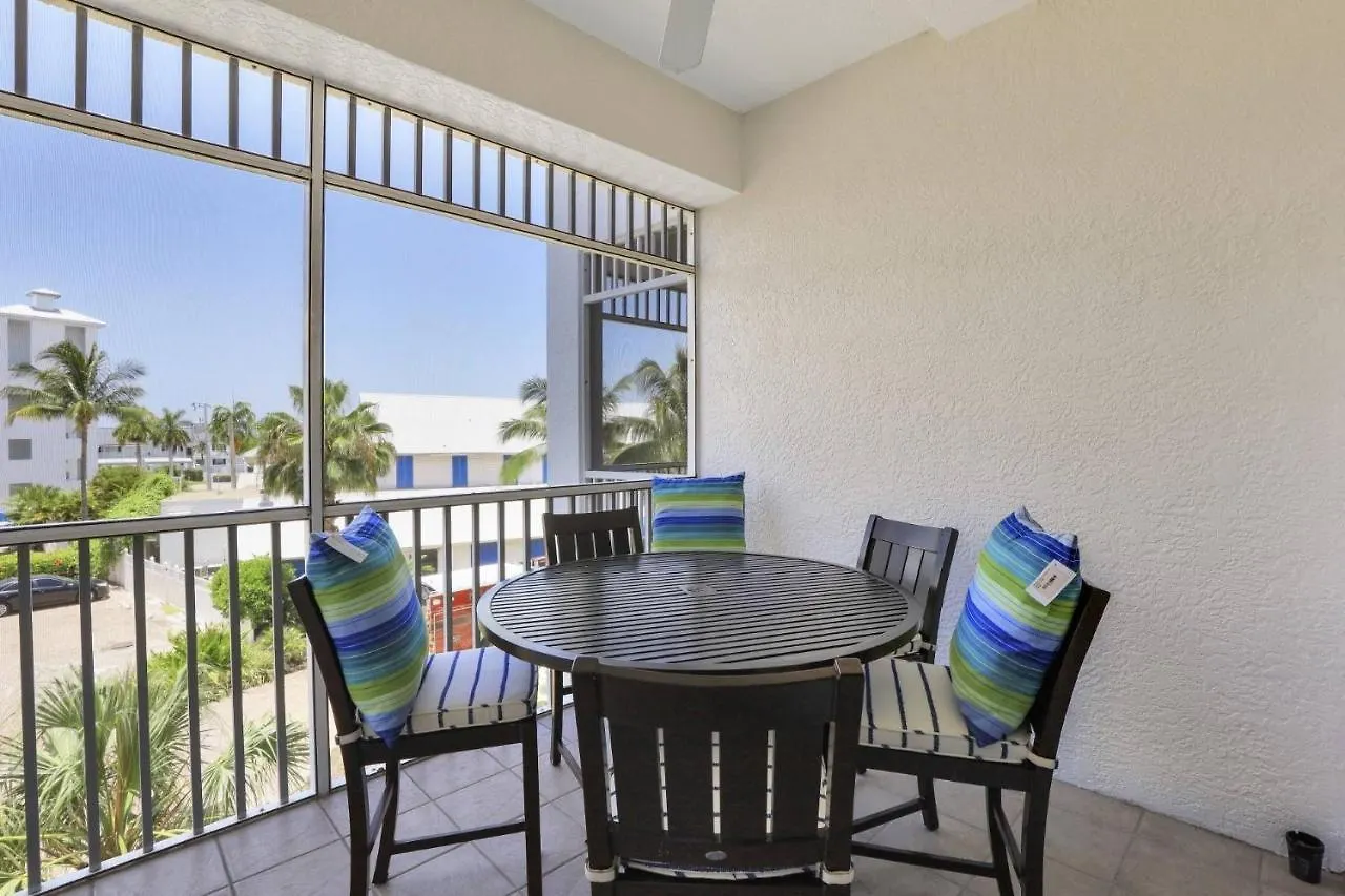 Holiday home Olde Marco #302