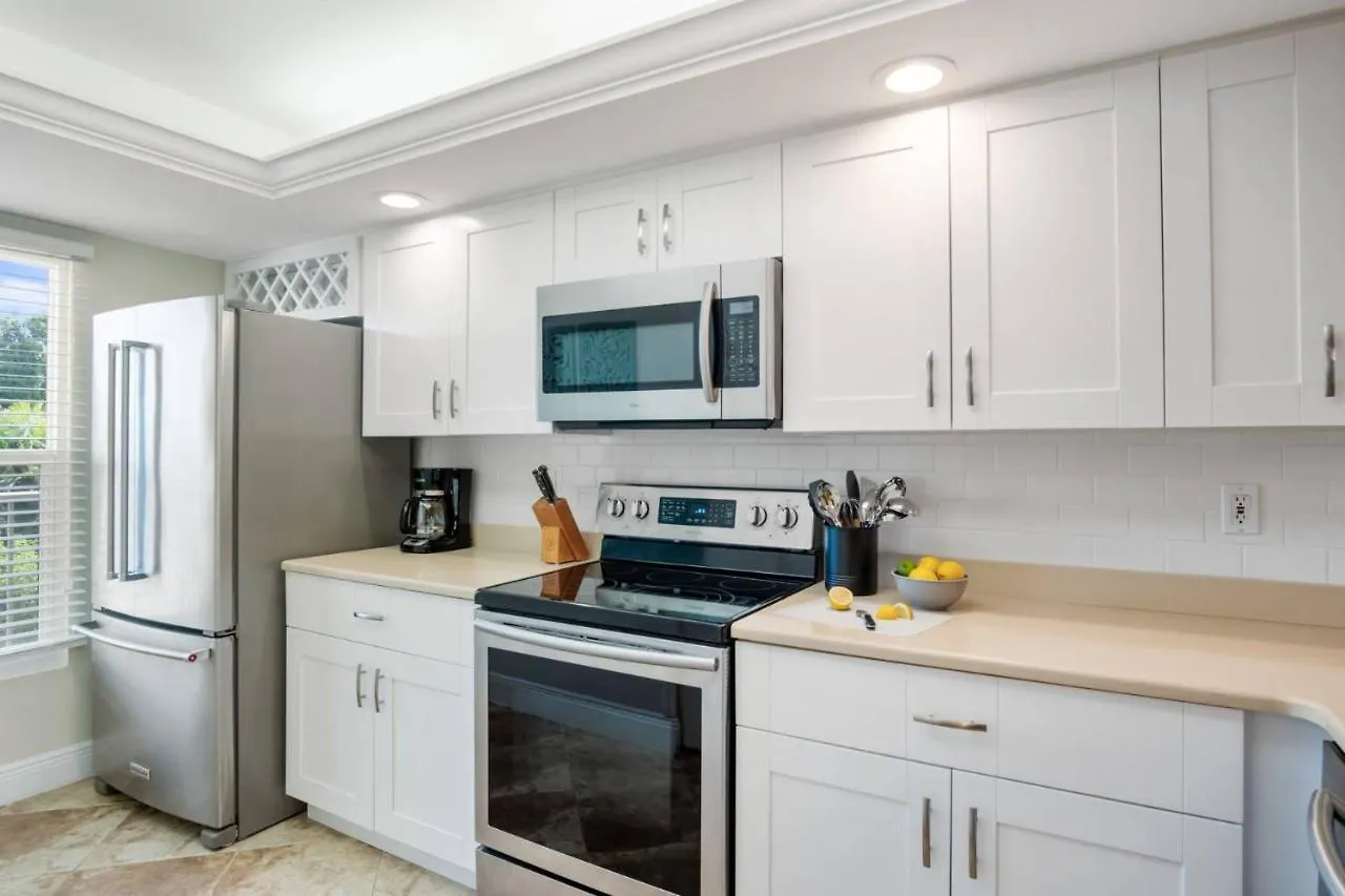 Holiday home Grandview 204
