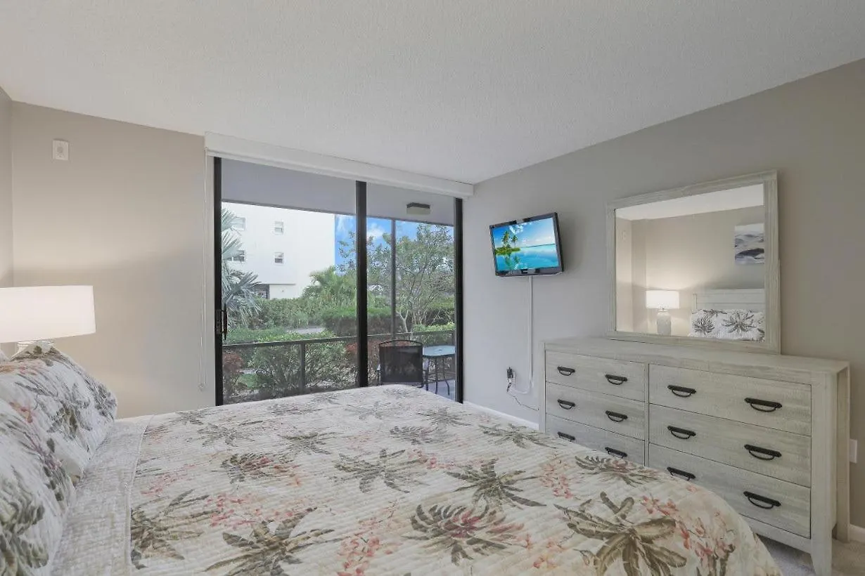 South Seas East A-108 Holiday home Marco Island