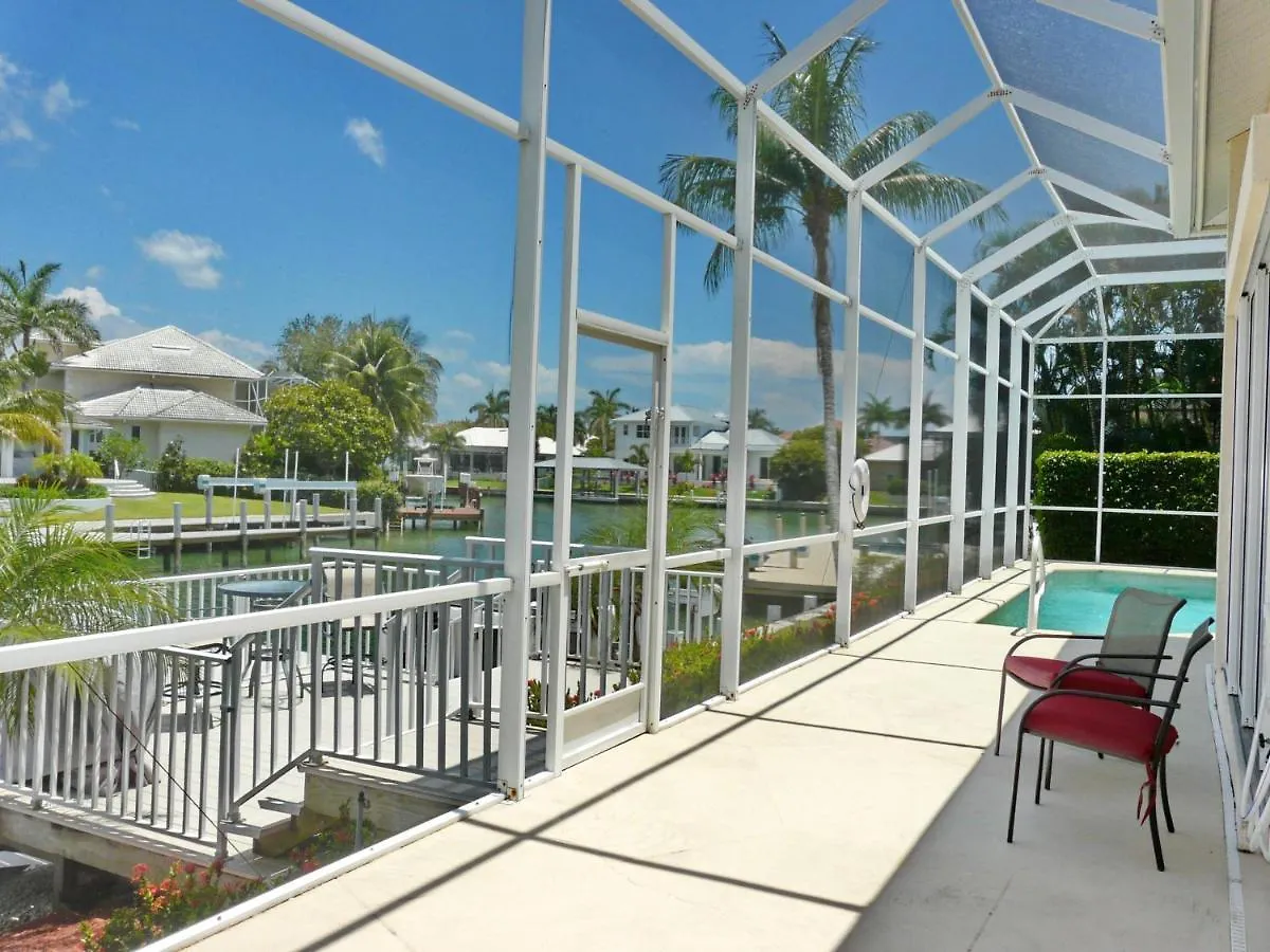 931 Hyacinth Court Holiday home *