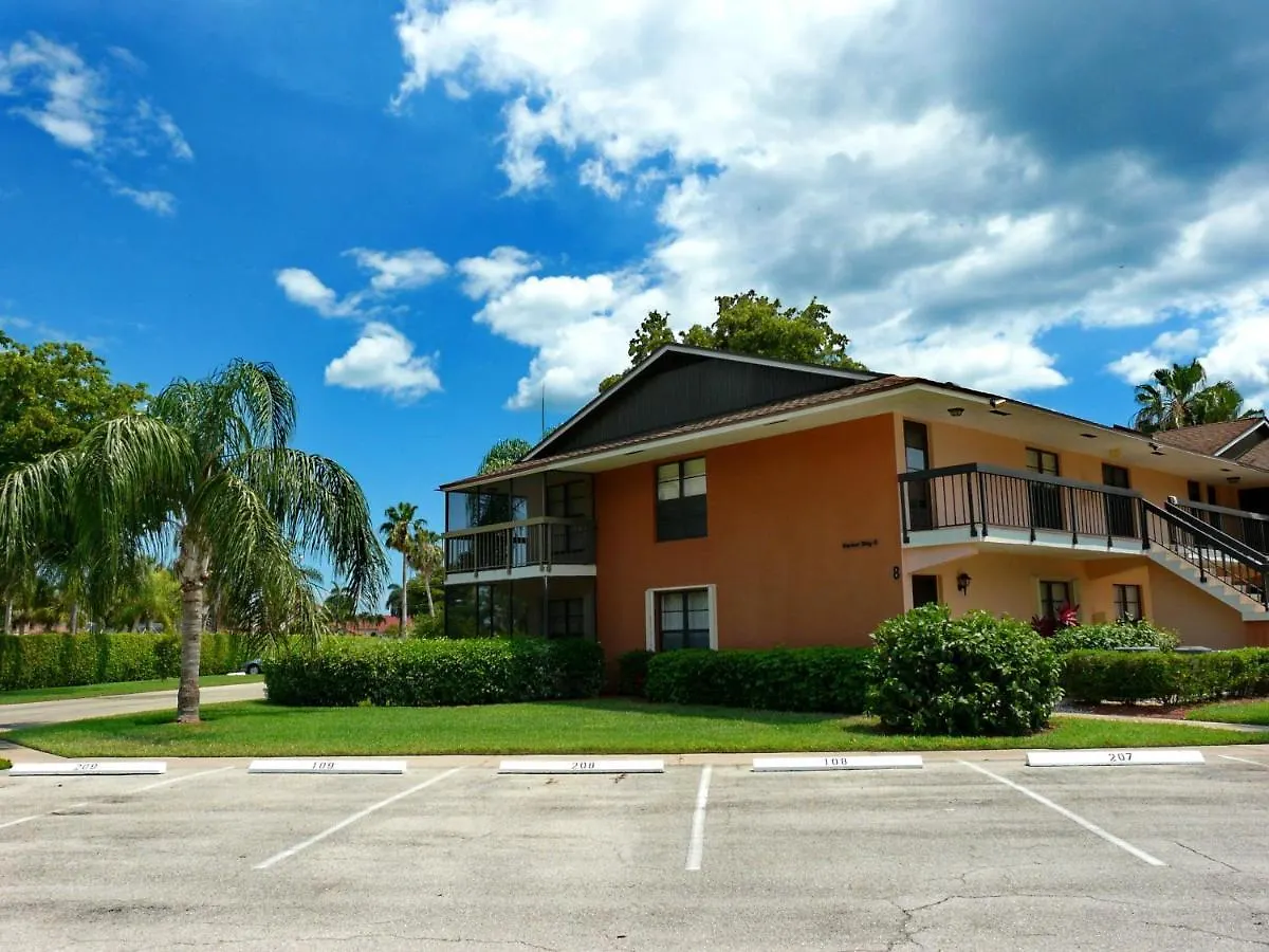 Mariner 8-109 Holiday home Marco Island