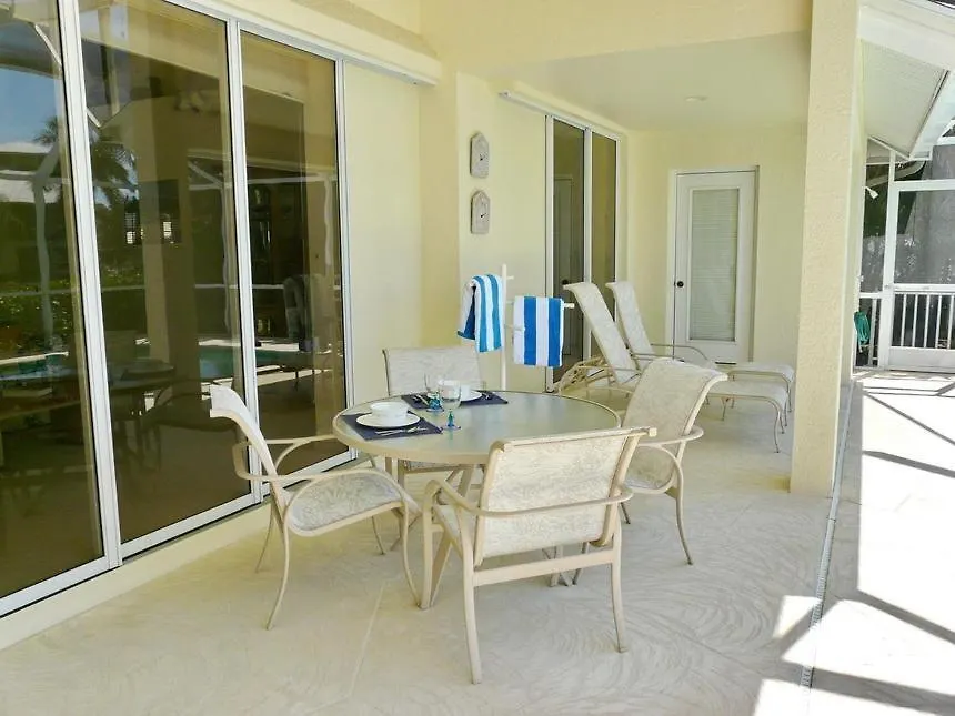 1411 Galleon Avenue Holiday home Marco Island
