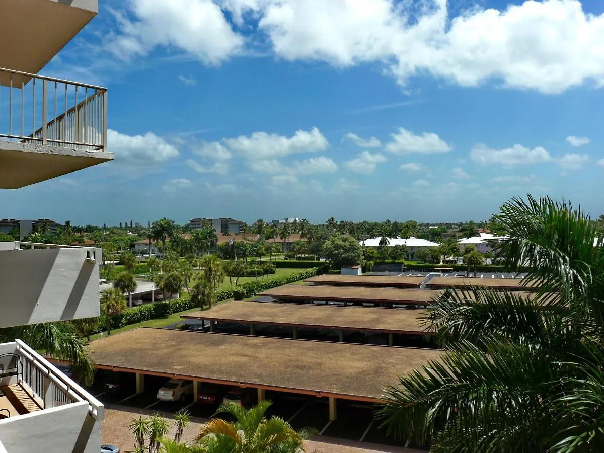 Tradewinds 512 Holiday home