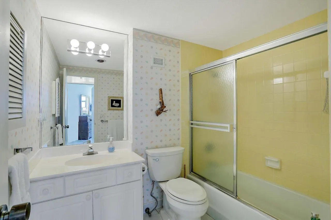 Gulfview 206 *