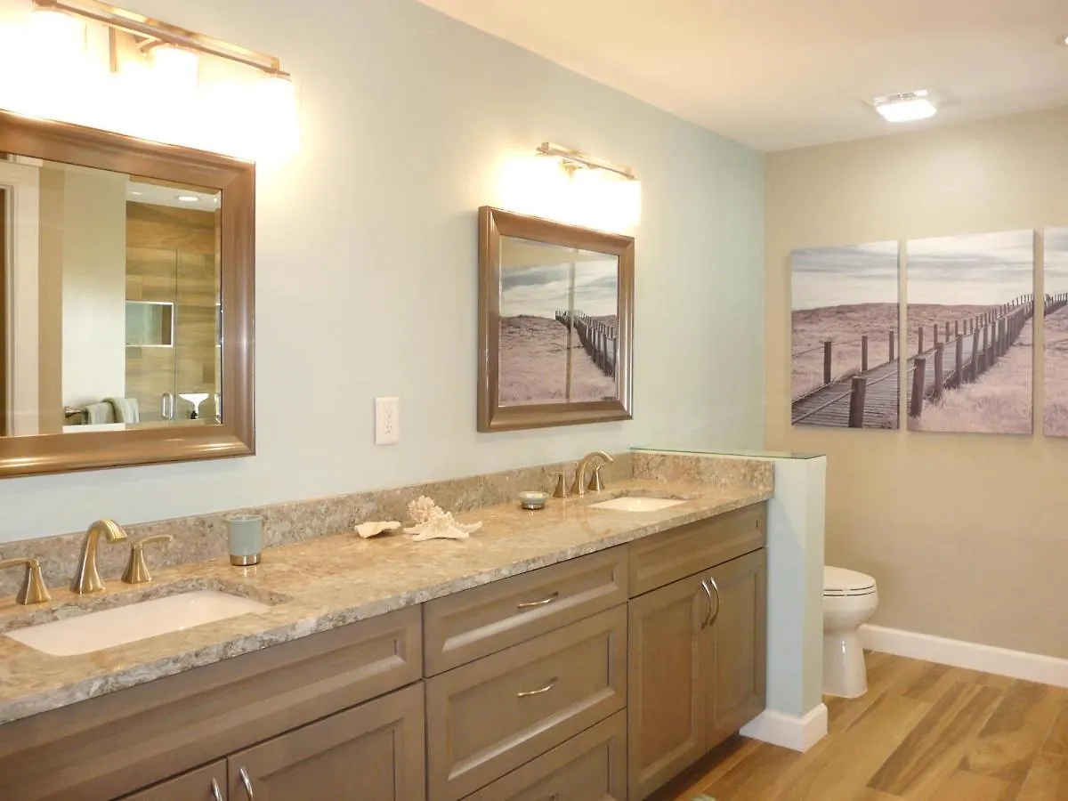 1107 Edington Place Holiday home *