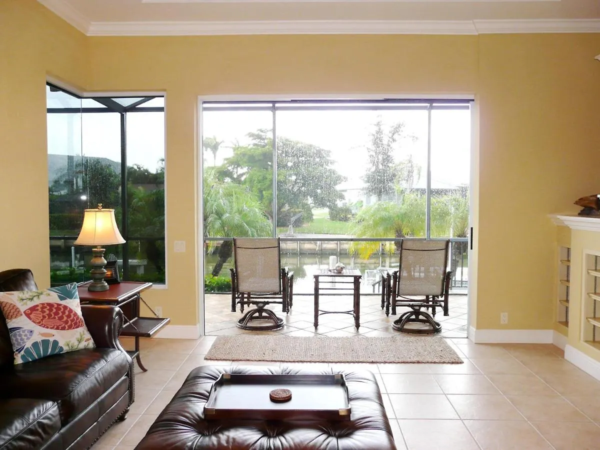 961 Hyacinth Court *