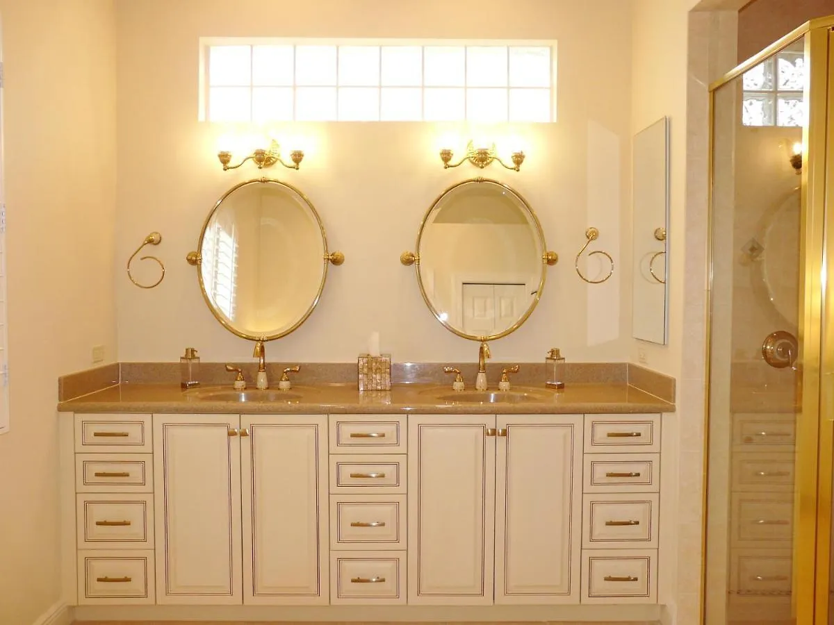 961 Hyacinth Court *