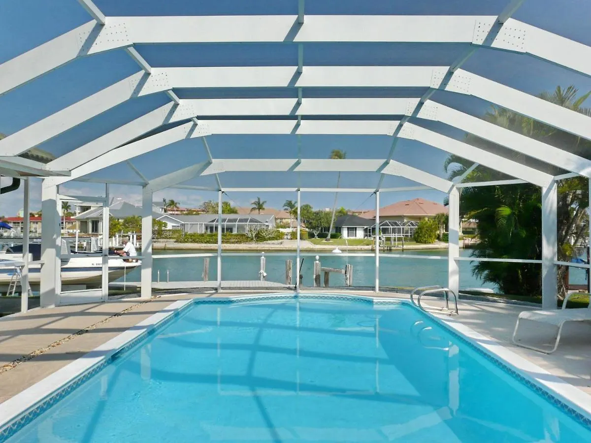 1107 Edington Place