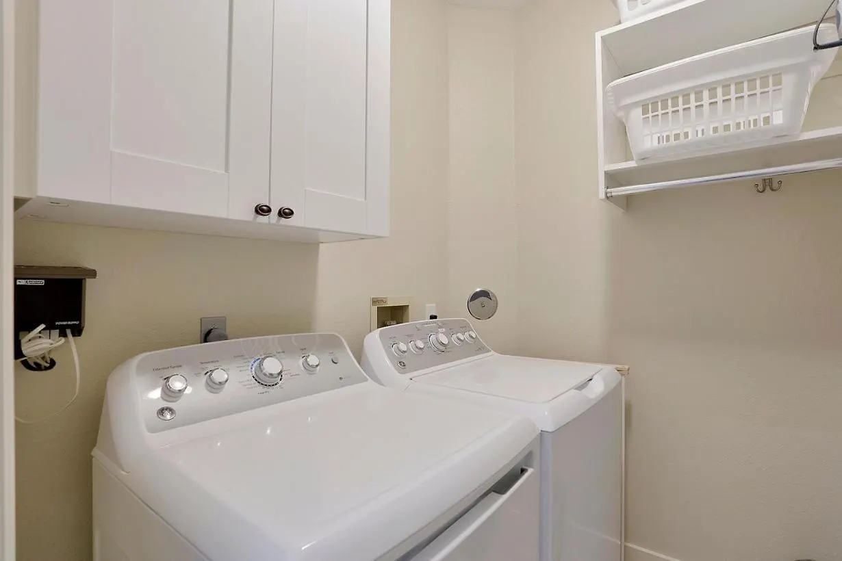 Holiday home 870 Kendall Drive *