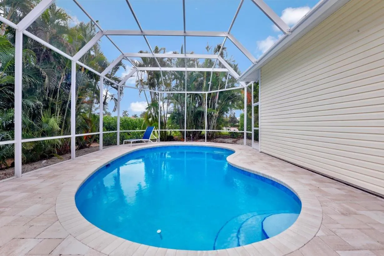 Algonquin Court Pool *