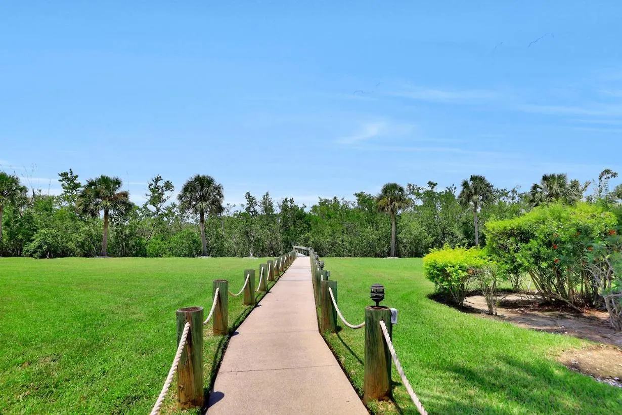 Stevens Landing 305b Holiday home Marco Island